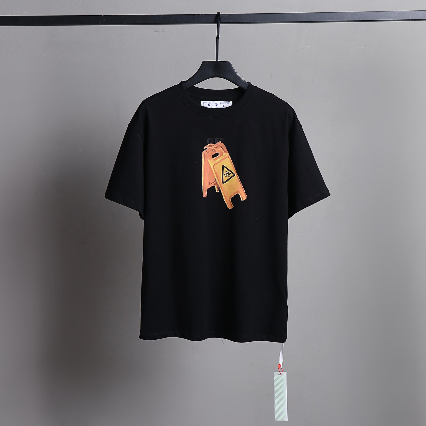 Off-white Men's and Women's Short-sleeved T-shirts