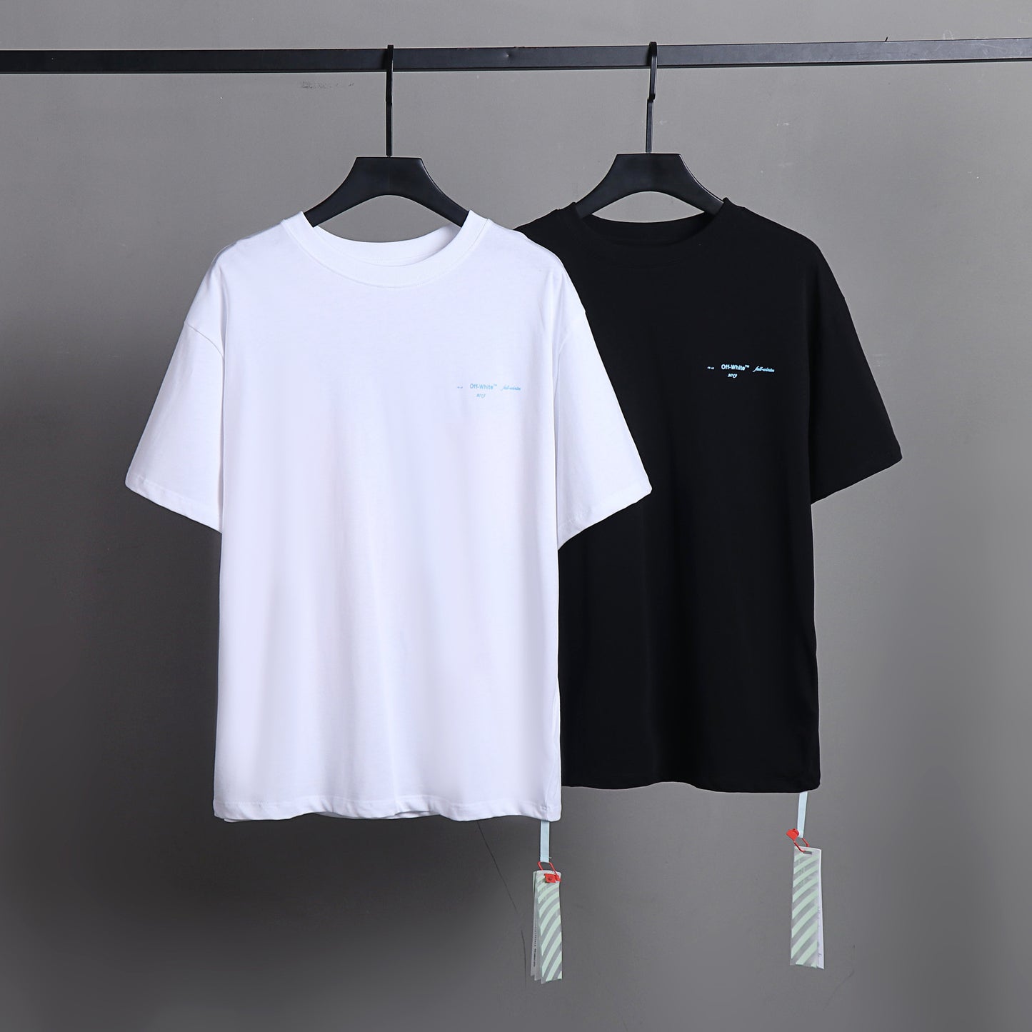 Off-white Men's and Women's Short-sleeved T-shirts